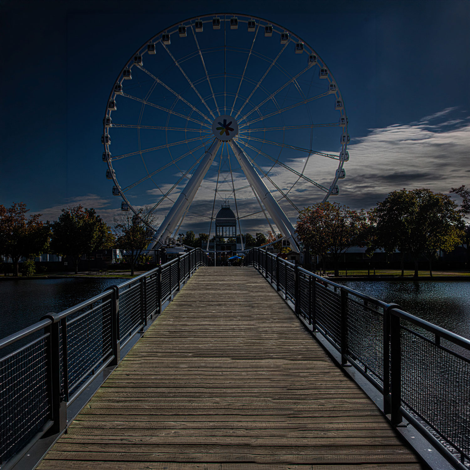 Ferris Wheel by Andres Valdespino